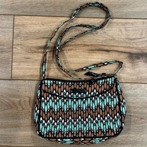 VERA BRADLEY Tan/Green Small Purse w/Straps